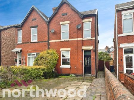 2 bedroom Semi-detached house for sale in Old Park Lane, Southport, PR9