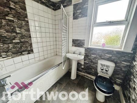 2 bedroom Semi-detached house for sale in Old Park Lane, Southport, PR9
