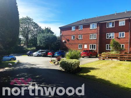 1 bedroom Flat for sale in Park Road, Southport, PR9