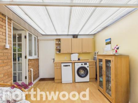 2 bedroom Detached bungalow for sale in Pinfold Lane, Ainsdale, Southport, PR8