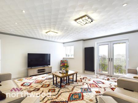 3 bedroom Penthouse for sale in Queens Road, Southport, PR9