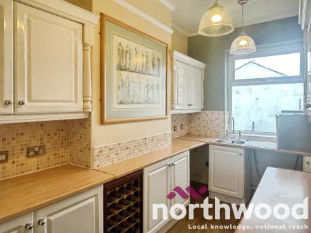 1 bedroom Flat for sale in Seabank Road, Southport, PR9