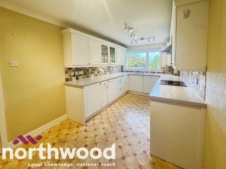 2 bedroom Flat for sale in Westcliffe Road, Birkdale, Southport, PR8