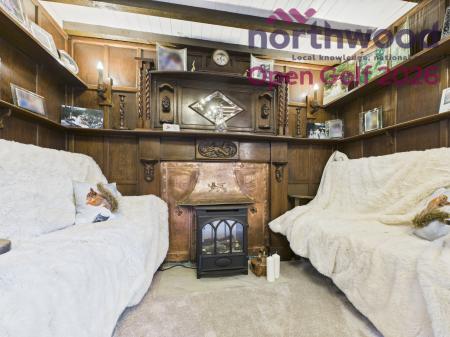 4 bedroom Detached house to let in £15,000 PW Open Golf 2026 West Lane, Freshfield, Southport, L37