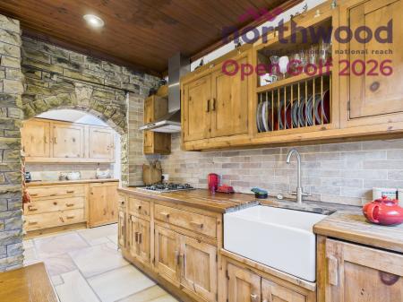 4 bedroom Detached house to let in £15,000 PW Open Golf 2026 West Lane, Freshfield, Southport, L37