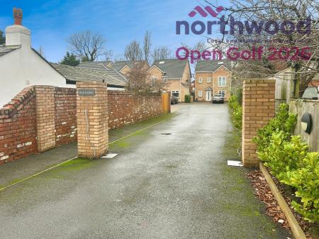 4 bedroom Detached house to let in Open Golf 2026 Rose Gardens, Birkdale, Southport, PR8