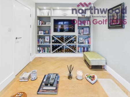 4 bedroom Detached house to let in Open Golf 2026 Rose Gardens, Birkdale, Southport, PR8