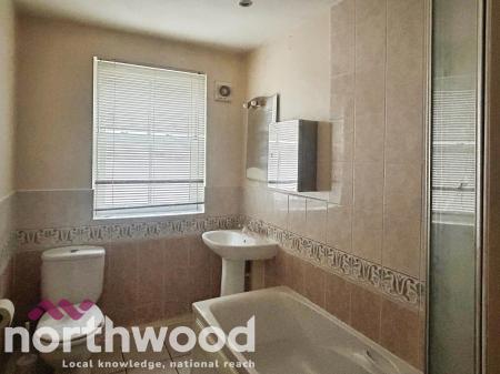 2 bedroom Flat for sale in St Helens Road, Ormskirk, L39