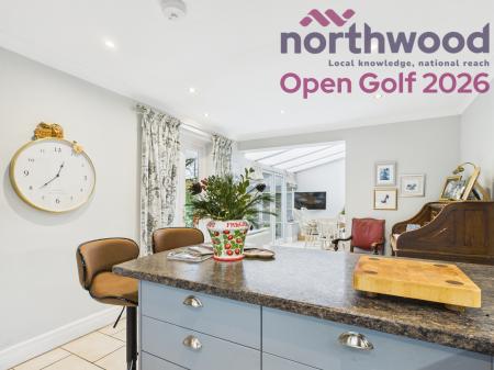 4 bedroom Semi-detached house to let in Open Golf 2026 £14k per week Ryder Cres, Hillside, Southport, PR8