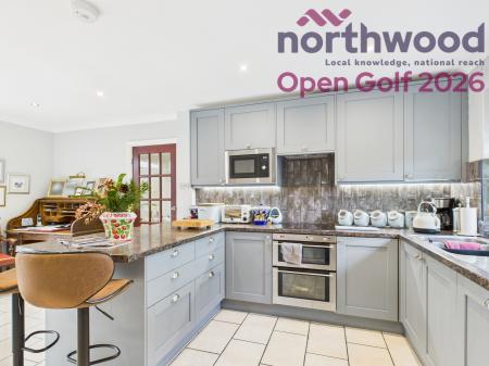 4 bedroom Semi-detached house to let in Open Golf 2026 £14k per week Ryder Cres, Hillside, Southport, PR8