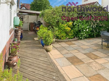 4 bedroom Semi-detached house to let in Open Golf 2026 £14k per week Ryder Cres, Hillside, Southport, PR8