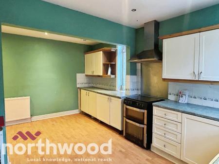 2 bedroom Flat for sale in Hartwood Road, Southport, PR9