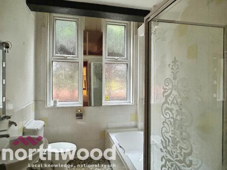 2 bedroom Flat for sale in Hartwood Road, Southport, PR9