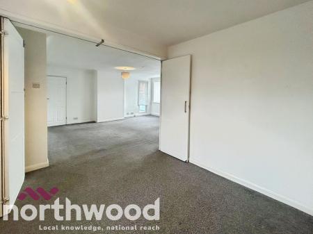 2 bedroom Flat for sale in Lord Street, Southport, PR8