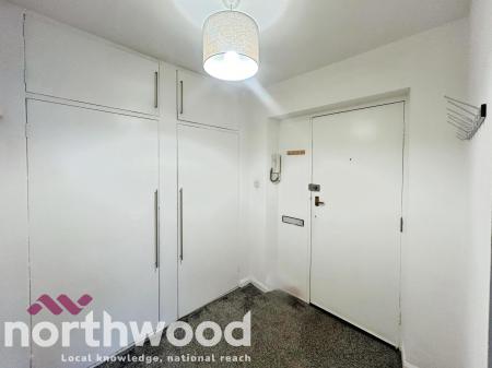 2 bedroom Flat for sale in Lord Street, Southport, PR8