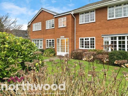 2 bedroom Flat for sale in Salford Road, Ainsdale, Southport, PR8