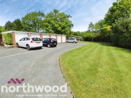 2 bedroom Flat for sale in Salford Road, Ainsdale, Southport, PR8