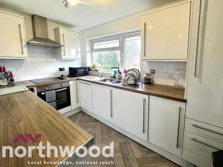 2 bedroom Flat for sale in Salford Road, Ainsdale, Southport, PR8