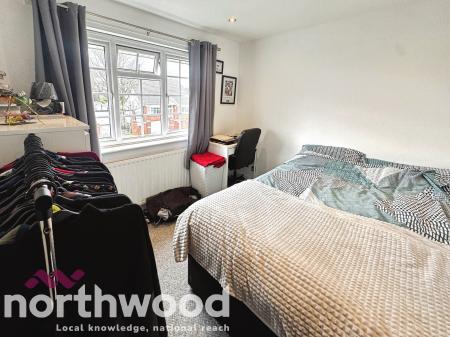 2 bedroom Flat for sale in Salford Road, Ainsdale, Southport, PR8
