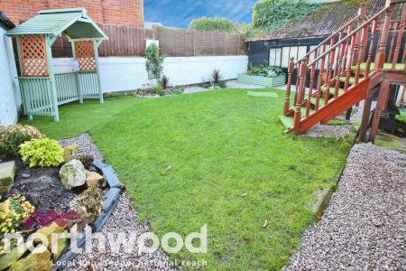 2 bedroom Flat to let in Waterloo Road, Birkdale, Southport, PR8