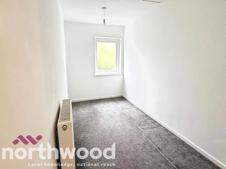 3 bedroom End of terrace house to let in Falkland, Birch Green, Skelmersdale, WN8