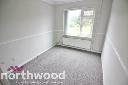 3 bedroom Semi-detached house to let in Parker Crescent, Ormskirk, L39