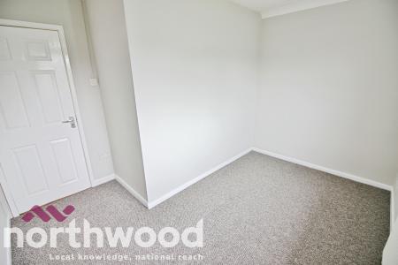 3 bedroom Semi-detached house to let in Parker Crescent, Ormskirk, L39