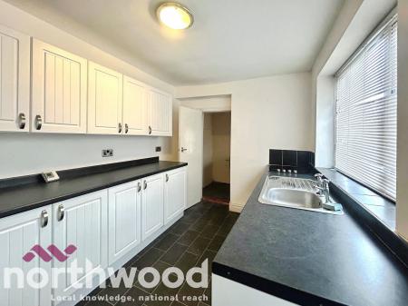 2 bedroom Semi-detached house for sale in Rufford Road, Southport, PR9