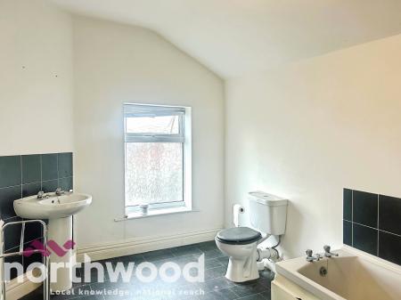 2 bedroom Semi-detached house for sale in Rufford Road, Southport, PR9