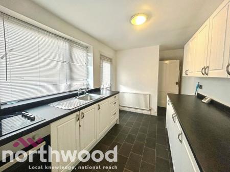2 bedroom Semi-detached house for sale in Rufford Road, Southport, PR9