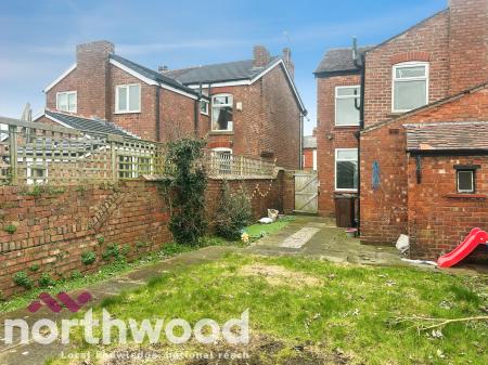 2 bedroom Semi-detached house for sale in Rufford Road, Southport, PR9