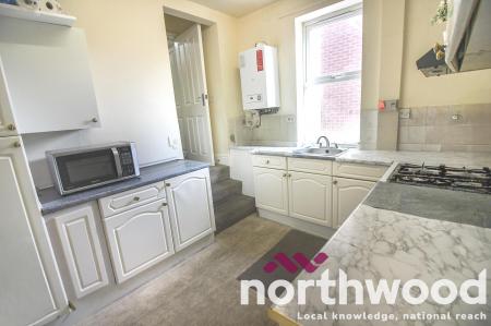 2 bedroom Flat to let in Princes Street, Southport, PR8