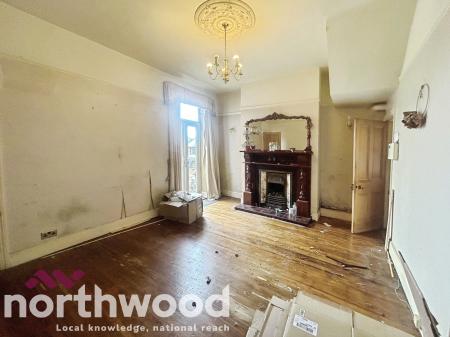 3 bedroom Semi-detached house for sale in Tithebarn Road, Southport, PR8