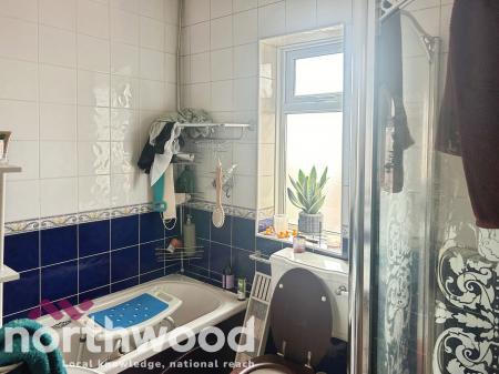 3 bedroom Semi-detached house for sale in Tithebarn Road, Southport, PR8