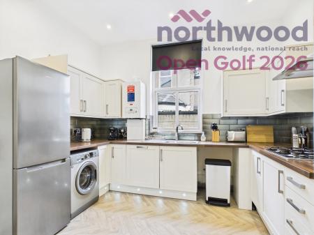 2 bedroom Apartment to let in Talbot Street, Southport, PR8
