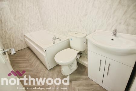 1 bedroom Flat to let in Eastbank Street, Southport, PR8