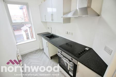 1 bedroom Flat to let in Eastbank Street, Southport, PR8