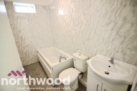 1 bedroom Flat to let in Eastbank Street, Southport, PR8