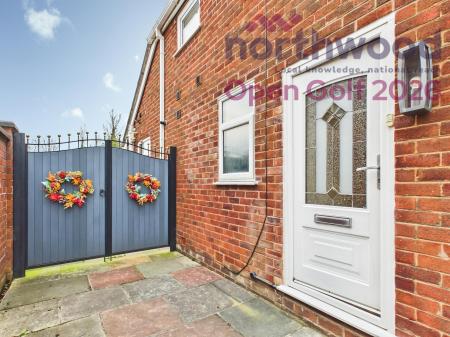 2 bedroom Semi-detached house to let in Open Golf Ferryside Lane, Southport, PR9