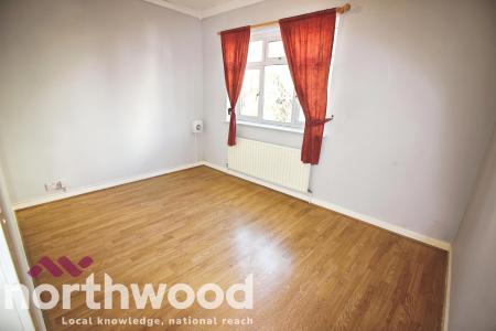 1 bedroom Flat to let in Avondale Road, Southport, PR9