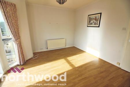 1 bedroom Flat to let in Avondale Road, Southport, PR9