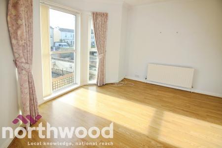 1 bedroom Flat to let in Avondale Road, Southport, PR9