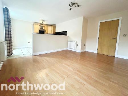 2 bedroom Flat to let in Liverpool Road North, Burscough, L40