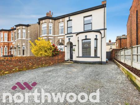 4 bedroom Semi-detached house for sale in Windsor Road, Southport, PR9
