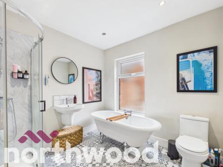 4 bedroom Semi-detached house for sale in Windsor Road, Southport, PR9