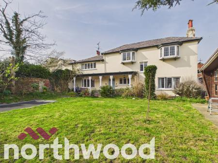 5 bedroom Semi-detached house for sale in Queens Road, Southport, PR9