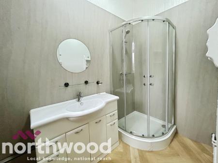 2 bedroom Flat for sale in Arbour Street, Southport, PR8