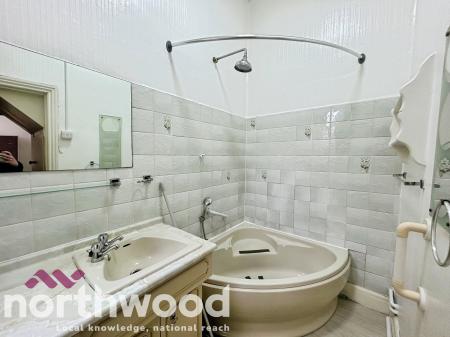 2 bedroom Flat for sale in Arbour Street, Southport, PR8