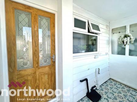 2 bedroom Semi-detached bungalow for sale in Chorley Close, Banks, PR9