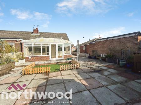 2 bedroom Semi-detached bungalow for sale in Chorley Close, Banks, PR9